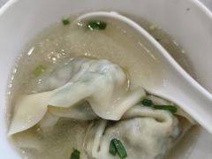 -老西白点心店