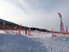 -中旅松花湖滑雪场