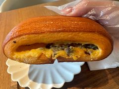 -VERIE BAKEHOUSE