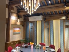 -隔壁老王·家常云南菜(皇冠店)