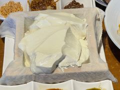 一块豆腐-95号酱骨·一块豆腐(展春园西路店)
