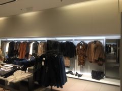 -ZARA(红谷滩万达店)