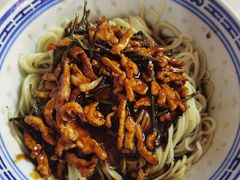 葱油肉丝拌面-大时代美食面馆