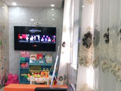 -茂菊口腔连锁(浦东南路店)