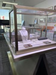 -VRAI Outlet 芮爱珠宝工厂店·Diamond Foundry培育钻石(杨浦合生汇店)