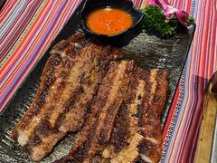 -香巴拉云南餐厅(华莱坞店)