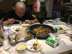-蛙蛙叫干锅年代(簋街总店)