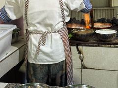 -正宗杨记普洱酸醋米线(总店)