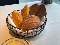-Wolfgang’s Steakhouse 沃夫冈牛排馆(上海白玉兰广场店)