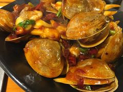 黄蚬子-白玉串城(南六中路店)