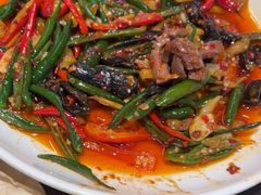 -川流不息·地道川菜·小龙虾(松东路店)