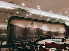 -新白鹿餐厅(西湖银泰店)