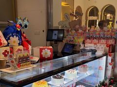 -花花卷卷·鲜食蛋糕(静安久光百货店)