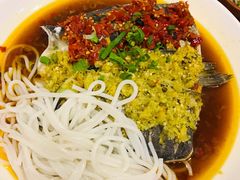 双色鱼头-建辉湖南土菜馆(南大街店)