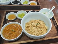 -蟹上黄·蟹黄面·江南糖水(人民广场店)
