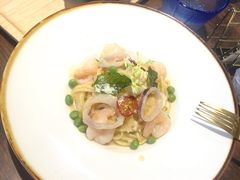 -POKEE VIA&Brunch·维娅(重庆来福士店)