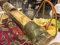 -刘姐啤酒鱼民族演艺餐厅(西街总店)