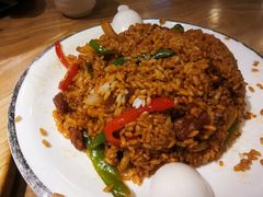 烤肉炒饭-巴依兄弟西域美食(机场店)