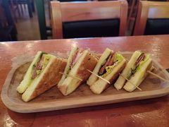 意式牛肉三明治-HIB HUB公社(解放西路店)