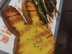 -威记烧嘢·南宁烧烤·超级生牛(绿地店)