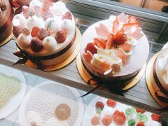 -花花卷卷·鲜食蛋糕(静安久光百货店)
