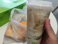 -奈雪的茶(振华商厦店)