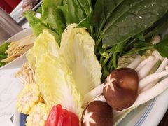 -捞神煲汤火锅(湖滨商业街店)