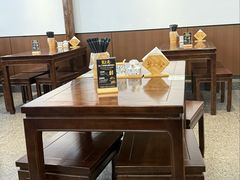 -蟹上黄·蟹黄面·江南糖水(人民广场店)