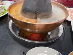 -楼外楼大刀肉传统火锅(西安大路店)