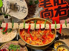 -毛肚向右·川渝毛肚王(经开永旺店)
