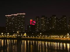 -南京眼步行桥