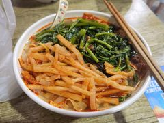 -吉庆桂林米粉·柳州螺蛳粉(港汇广场店)