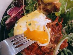 疯狂手撕牛肉班尼迪克蛋-The Rug Cafe(王府中环店)