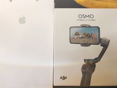 -Apple零售店(华贸购物中心店)