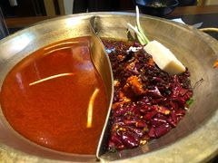 -沸炉重庆老火锅(军事博物馆店)