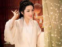 -九月鹰飞汉服摄影工作室