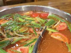 -亮欢寨酸汤鱼(沙冲路店)