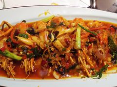 美奈香辣大头虾-美奈小馆·越南料理(中航城君尚购物中心店)