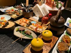 -花潮料理艺食馆(成都万象城店)