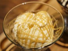 焦糖味冰淇淋-海风餐厅