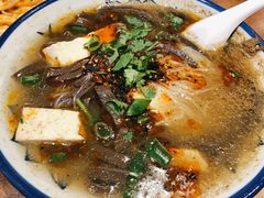 羊血粉丝-子午路张记肉夹馍(兵马俑店)