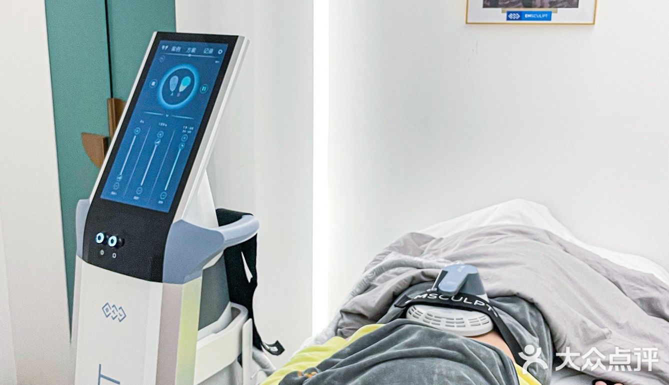 成都｜卡戴珊同款美体黑科技‼️躺着Get腹肌