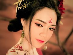 -九月鹰飞汉服摄影工作室