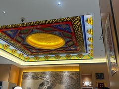-梅利汴京烤鸭•开封豫菜地标店(东大街店)