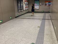 -八宝山(地铁站)