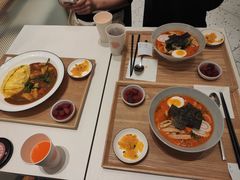 -池奈·咖喱蛋包饭(熙地港店)