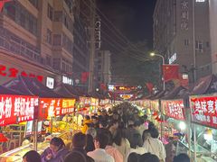 -正宁路小吃夜市