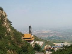-鸡鸣山旅游风景区
