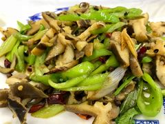 -日照大牌檔•小船海鲜(万平口店)