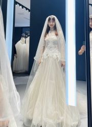 -Vera Wang婚纱礼服旗舰店